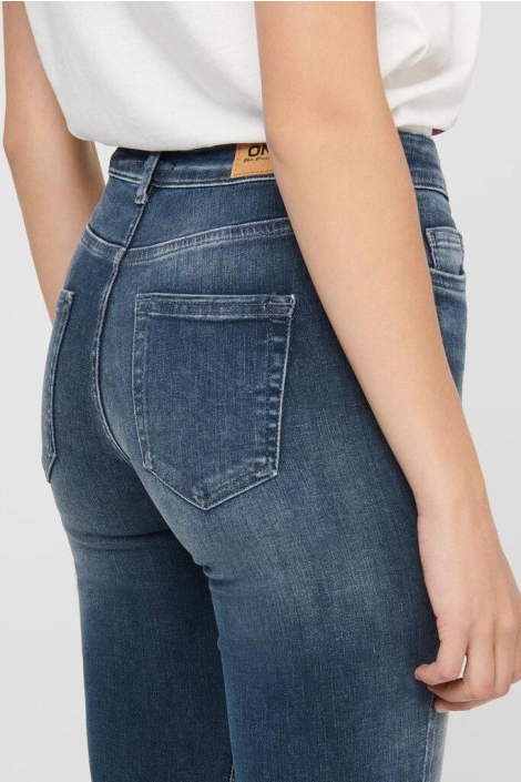 Only blauwe dames jeans | Close up