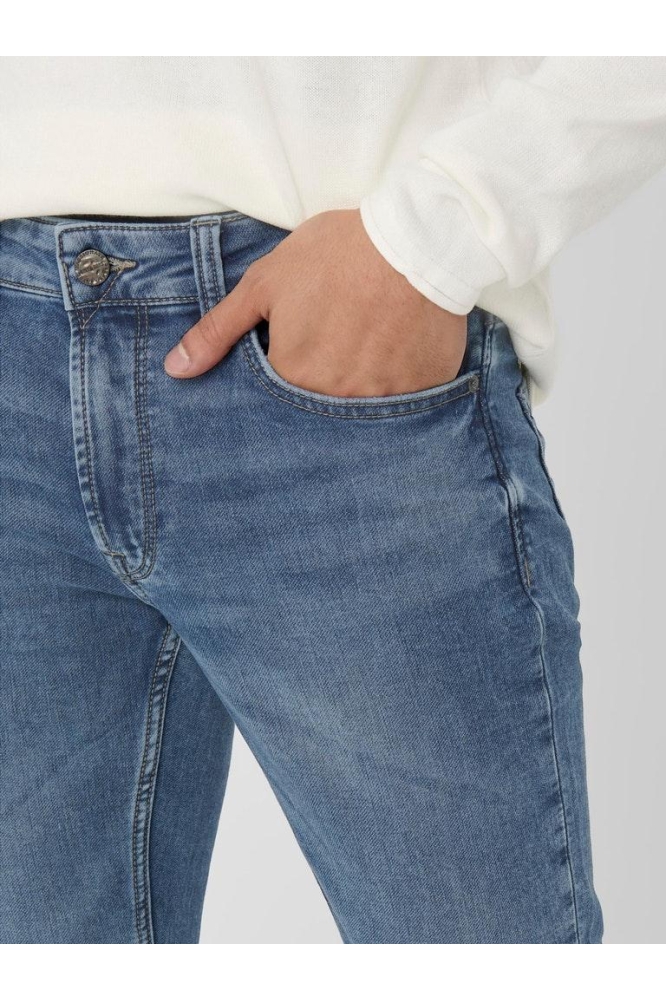 Only & Sons blauwe heren jeans | Close up