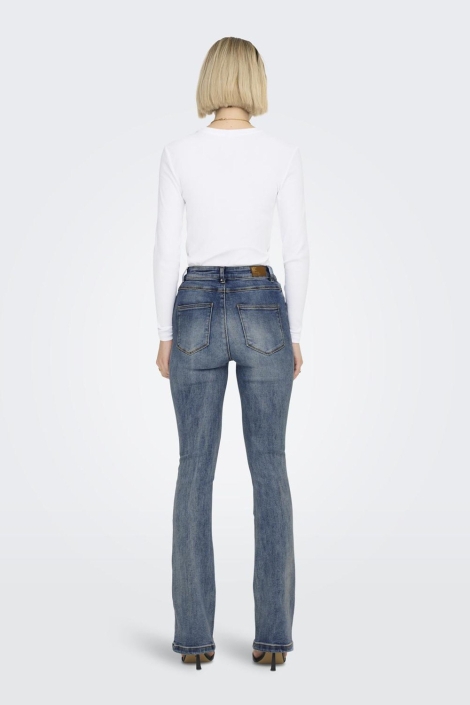 Only blauwe dames jeans | Model achteraanzicht