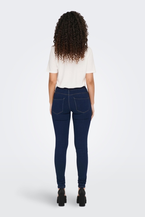 Only blauwe dames jeans | Model achteraanzicht
