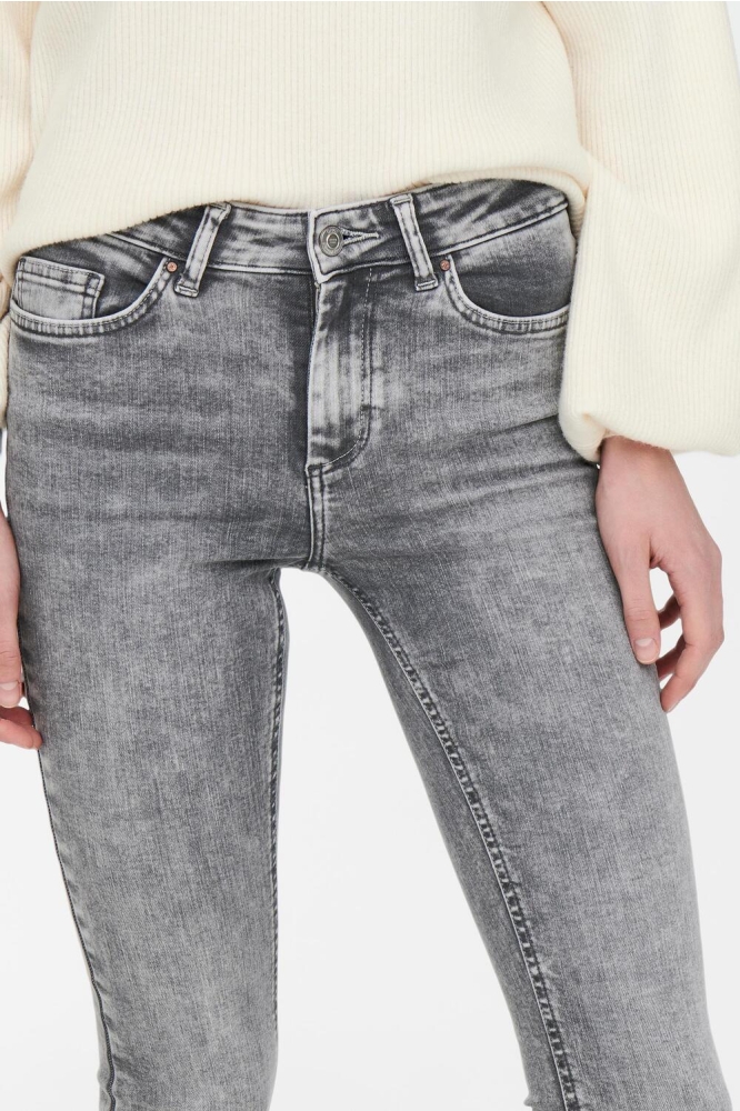 Only grijze dames jeans | Close up