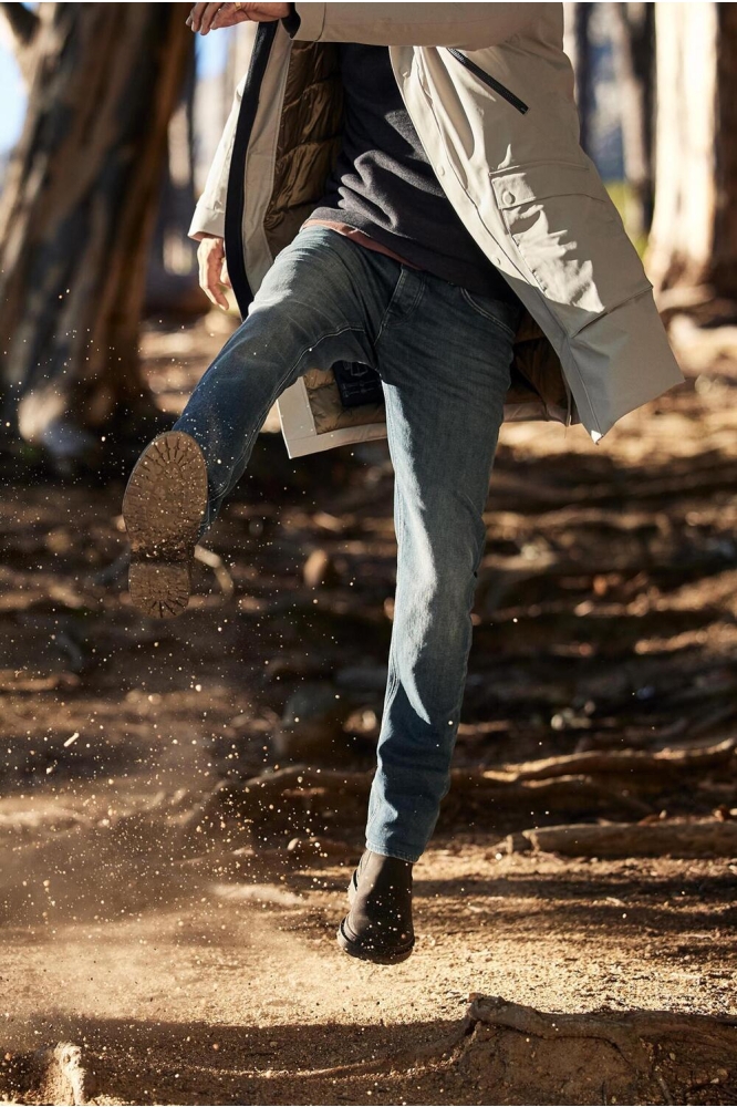 RISER SLIM DARK WASH JEANS CTR2208726 ADW