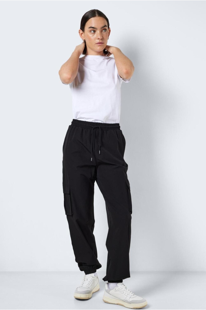 NMKIRBY HW CARGO PANTS WVN NOOS 27026174 Black