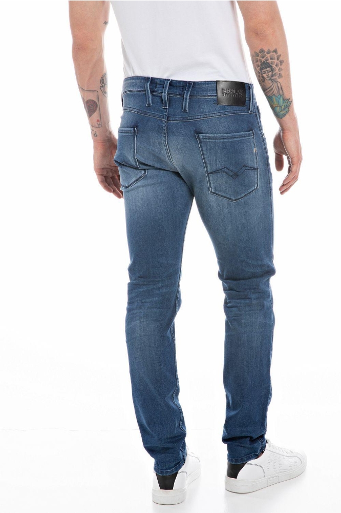 Replay blauwe heren jeans | Model achteraanzicht