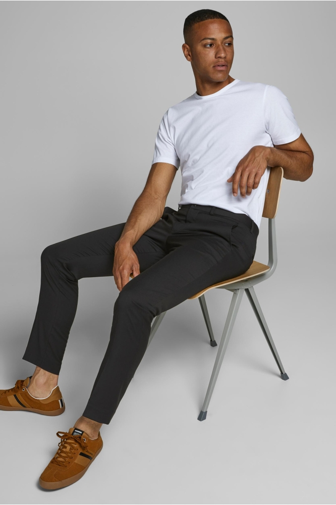 Jack & Jones zwarte heren broek | Model