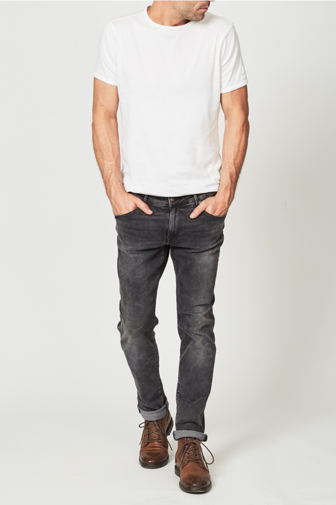 Petrol Industries zwarte heren jeans | Model