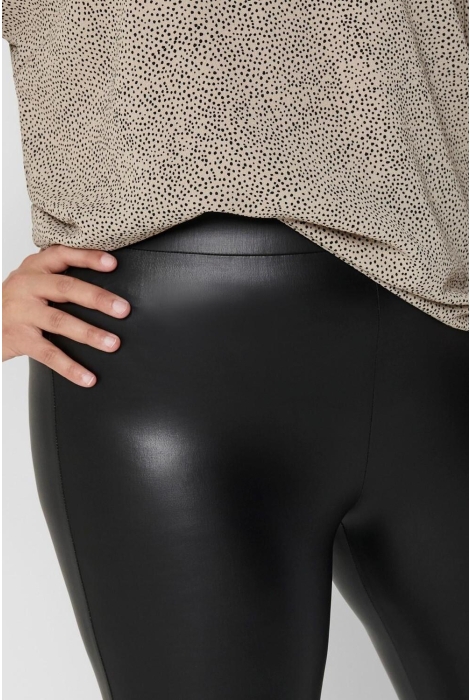 Only Carmakoma carrool coated legging noos