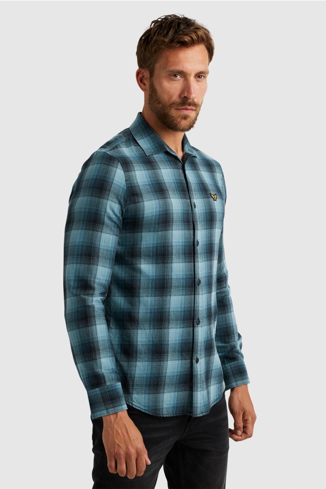 PME legend blauwe heren overhemd | Model vooraanzicht