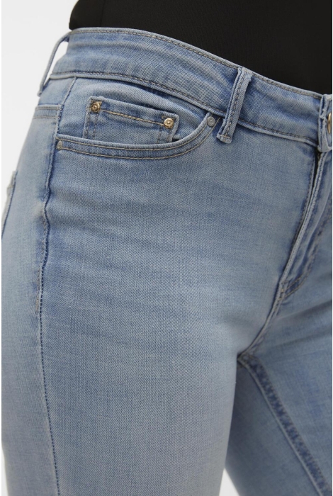 Vero Moda vmflash mr skinny jeans li3102 ga n