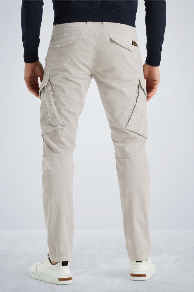 PME legend ecru heren broek | Model achteraanzicht