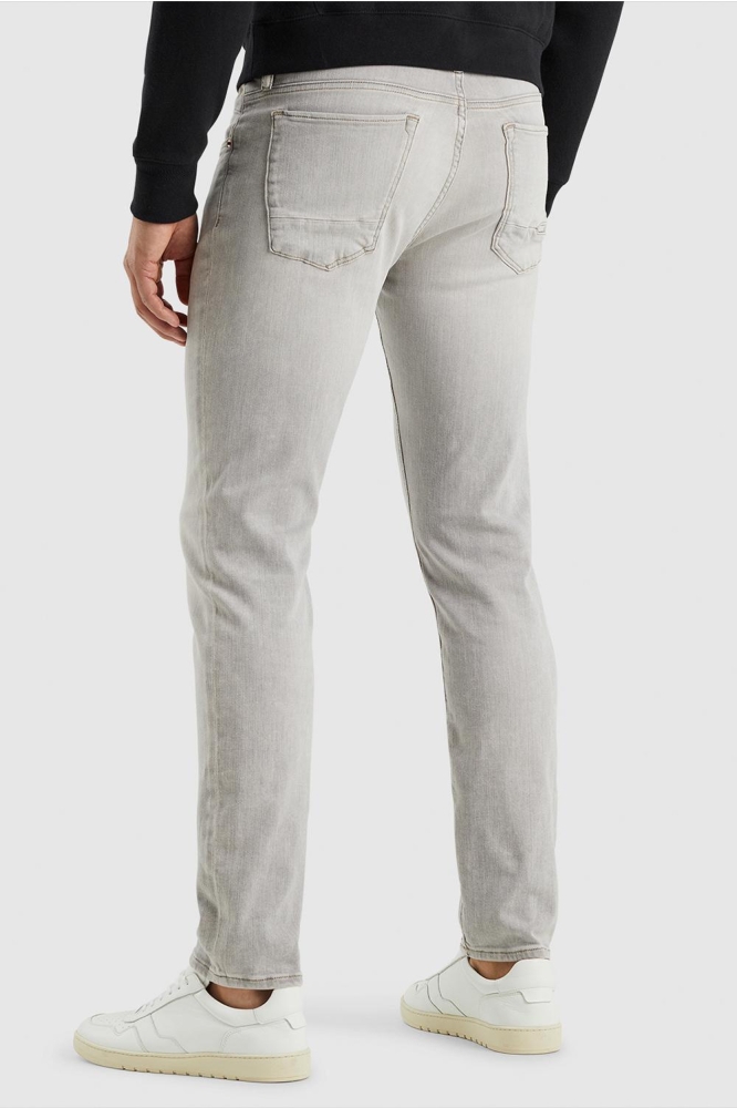 Cast Iron grijze heren jeans | Model achteraanzicht