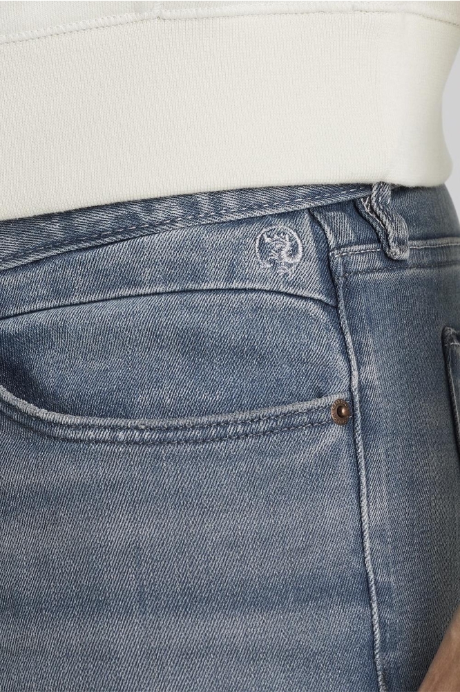 Cast Iron blauwe heren jeans | Close up
