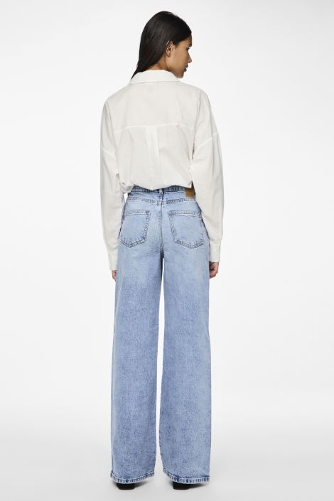 Pieces blauwe dames jeans | Model achteraanzicht