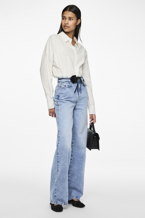 Pieces blauwe dames jeans | Model zijaanzicht