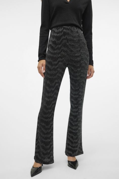 Vero Moda zwarte dames broek | Model vooraanzicht