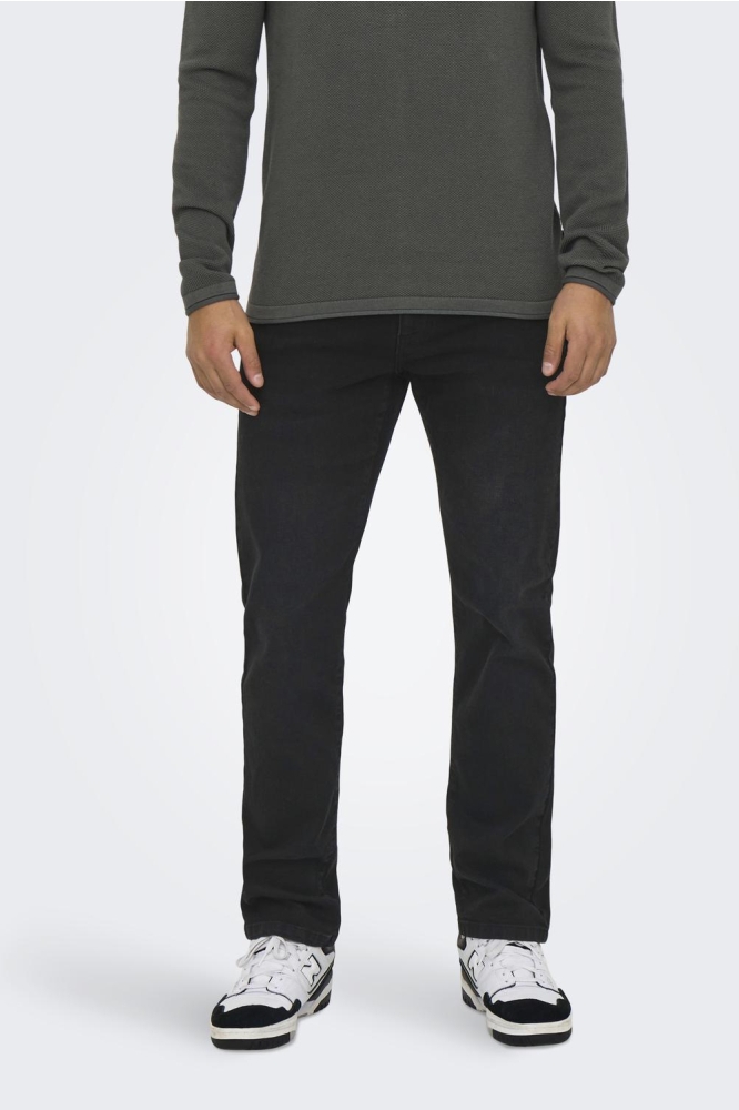 Only & Sons zwarte heren jeans | Model vooraanzicht