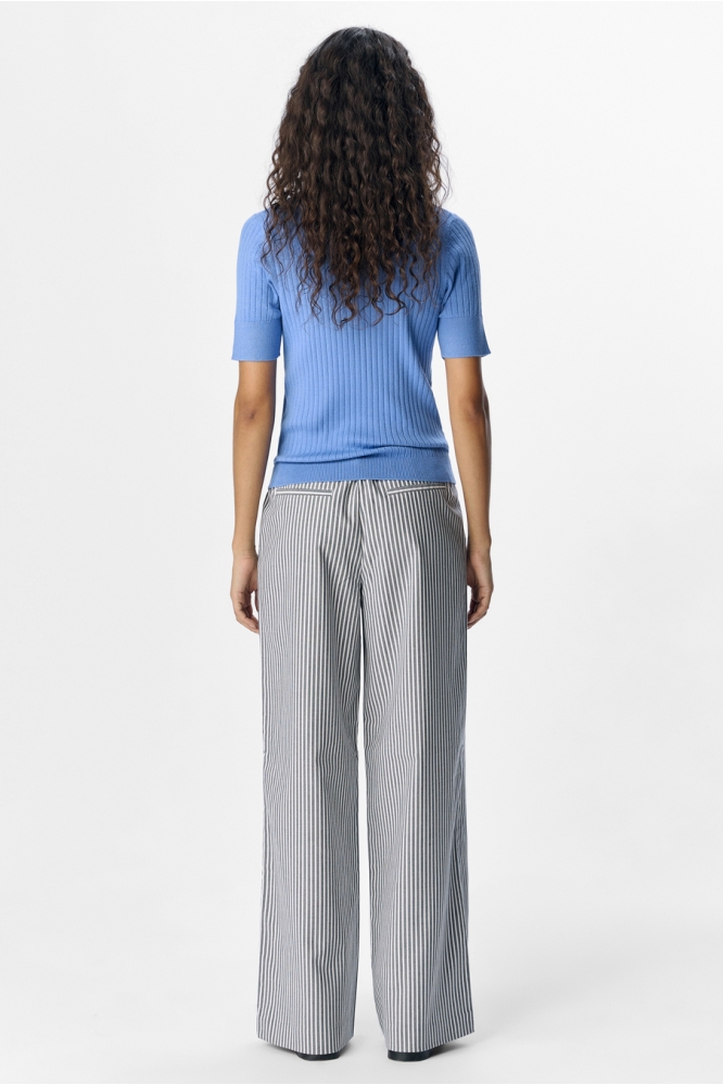 Object witte dames broek | Model
