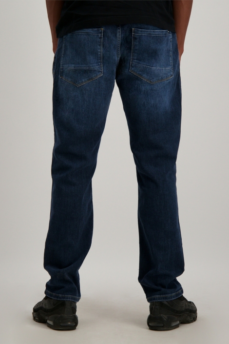 Cars blauwe heren jeans | Model achteraanzicht