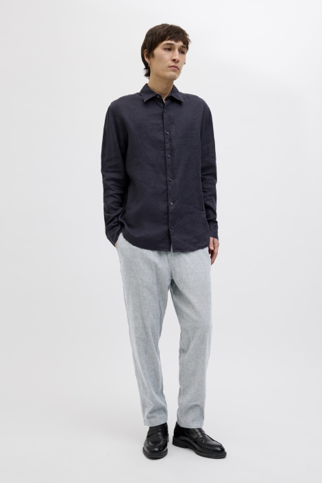 Jack & Jones blauwe heren broek | Model vooraanzicht