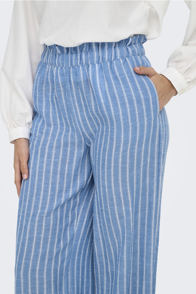 Jacqueline de Yong blauwe dames broek | Close up