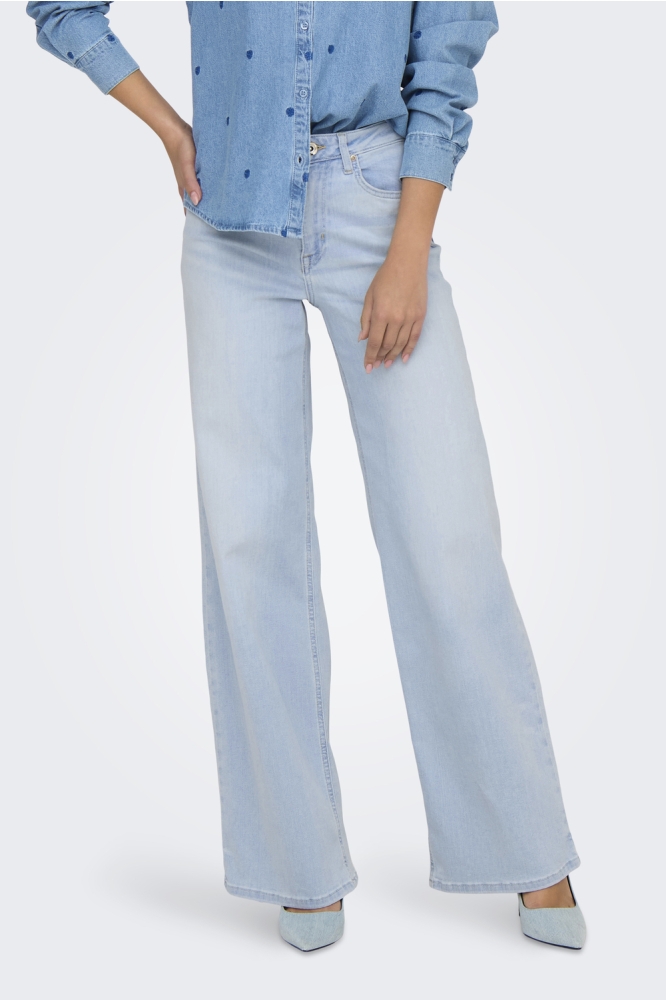 Only blauwe dames jeans | Model vooraanzicht