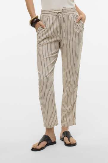 Dit is ook leuk van Vero Moda Broek