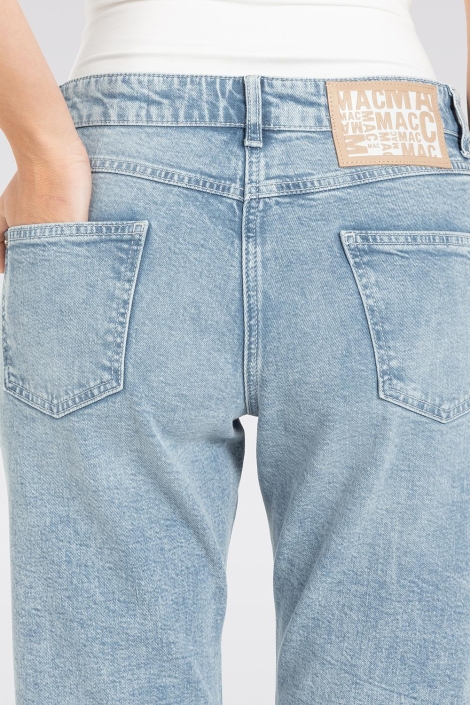 Mac blauwe dames jeans | Close up