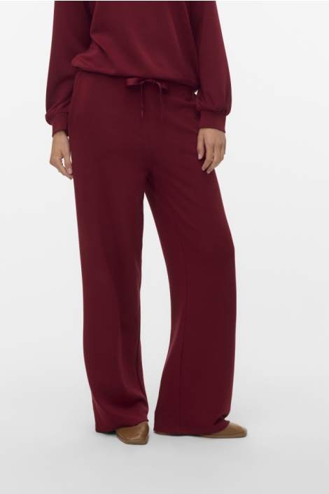 Vero Moda bordeaux dames broek | Model vooraanzicht