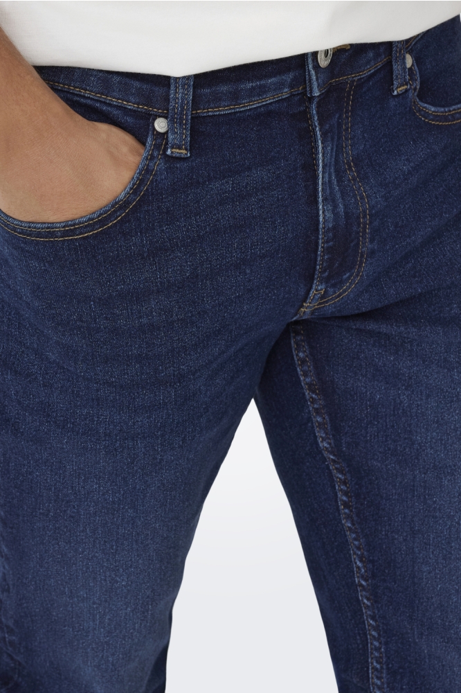 Only & Sons blauwe heren jeans | Close up