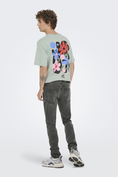 Only & Sons grijze heren jeans | Model achteraanzicht