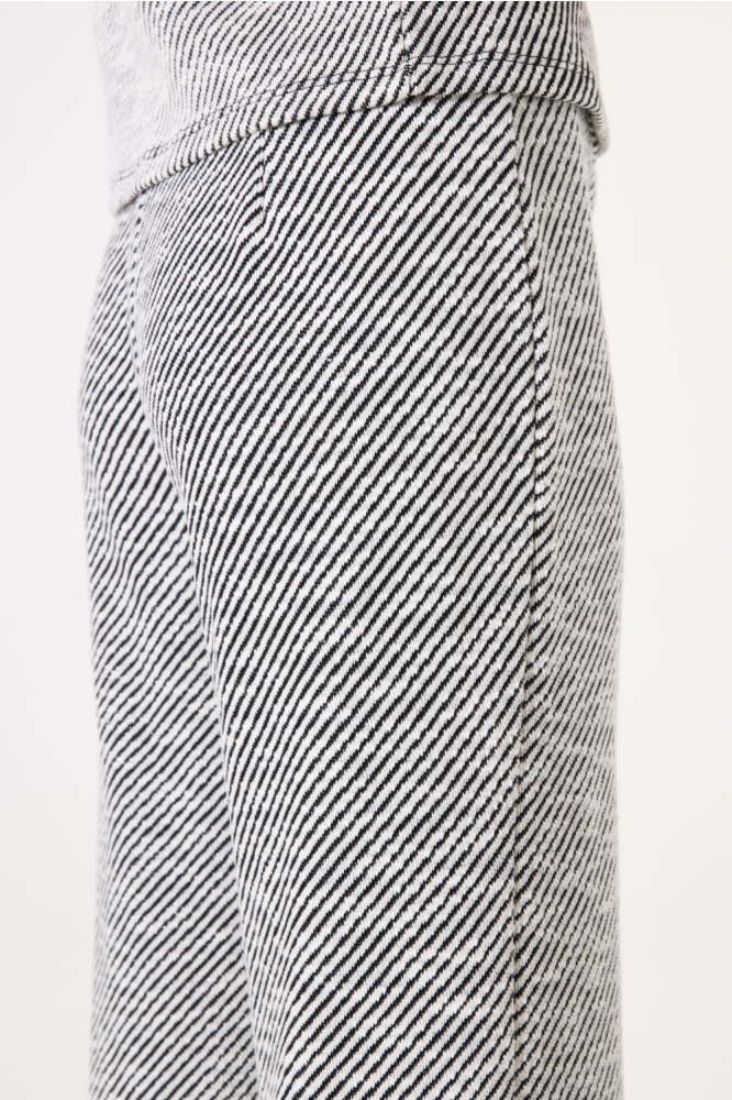 Garcia zwarte dames broek | Close up