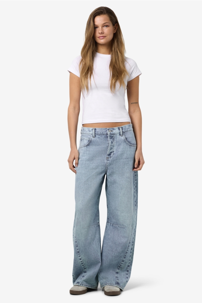 Noisy may blauwe dames jeans | Model