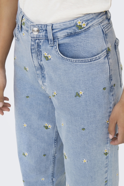 Only blauwe dames jeans | Close up