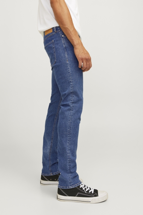 JJ Rebel blauwe heren jeans | Model zijaanzicht