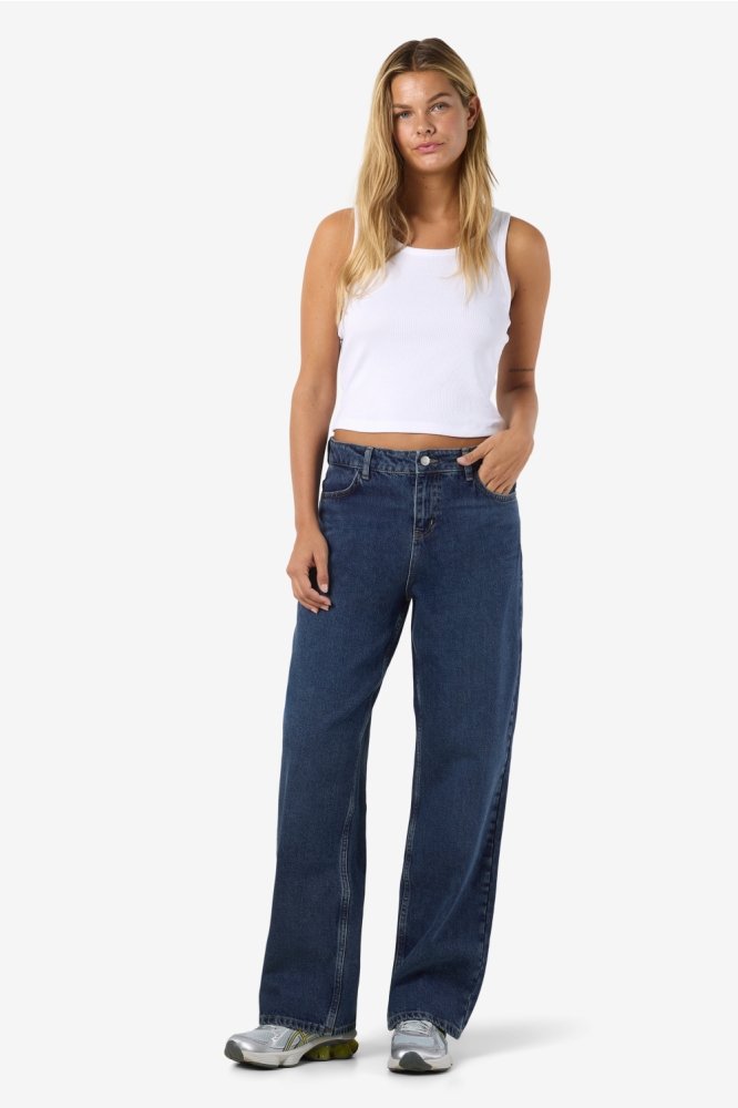 Noisy may blauwe dames jeans | Model vooraanzicht