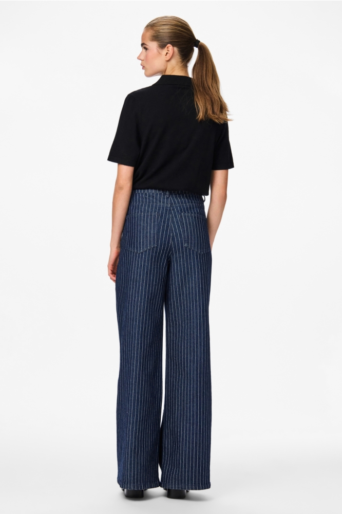 Pieces blauwe dames jeans | Model