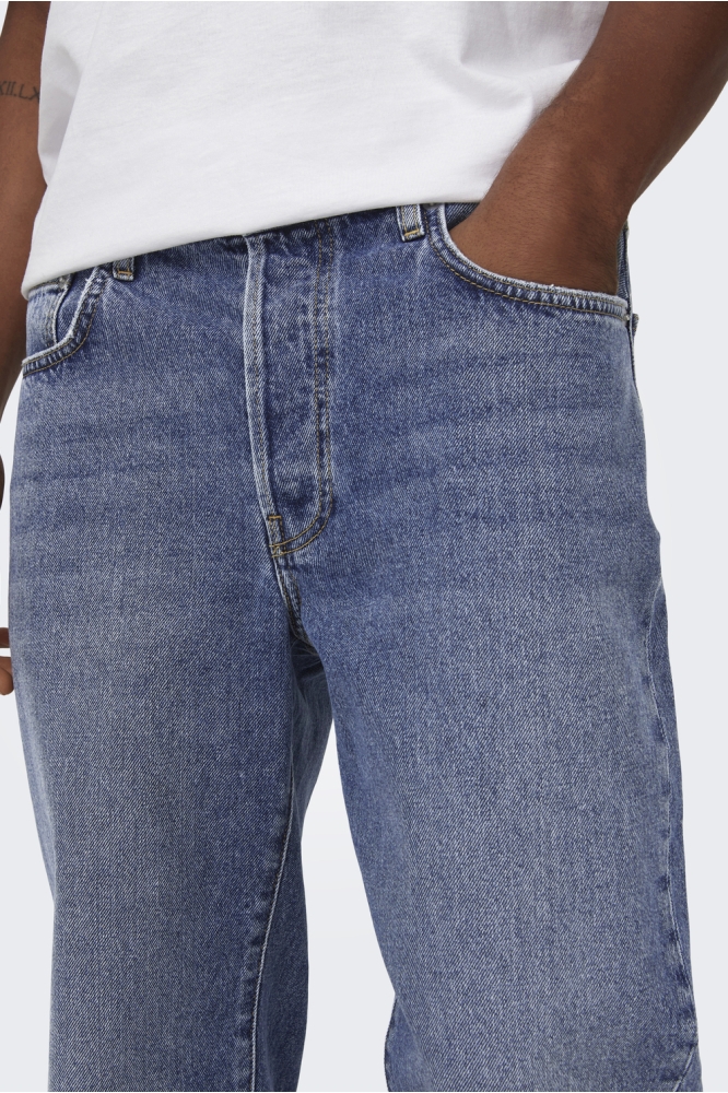 Only & Sons blauwe heren jeans | Close up