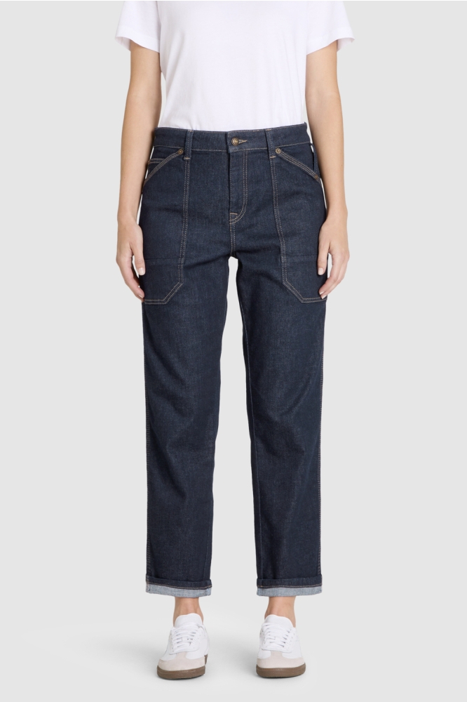 Mac blauwe dames jeans | Model vooraanzicht