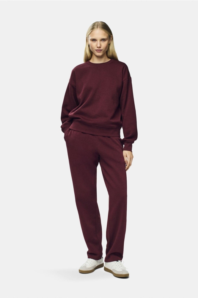 Pieces bordeaux dames broek | Model vooraanzicht