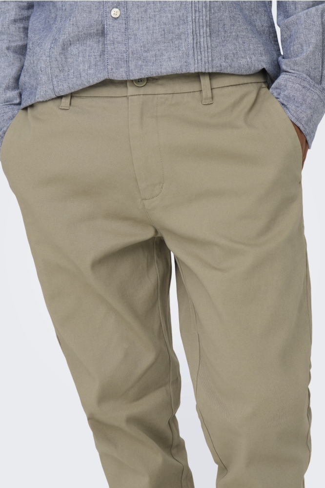 Only & Sons beige heren broek | Close up