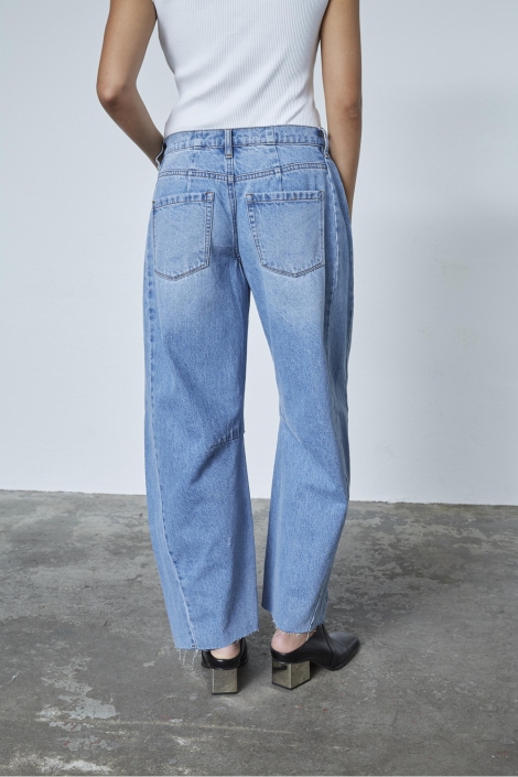 SisterS point blauwe dames jeans | Model achteraanzicht