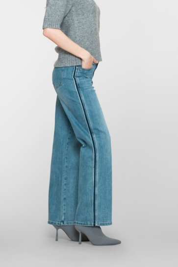 Geisha SIDE STRIPE WIDE LEG JEANS 51519 10 STONEWASH DENIM