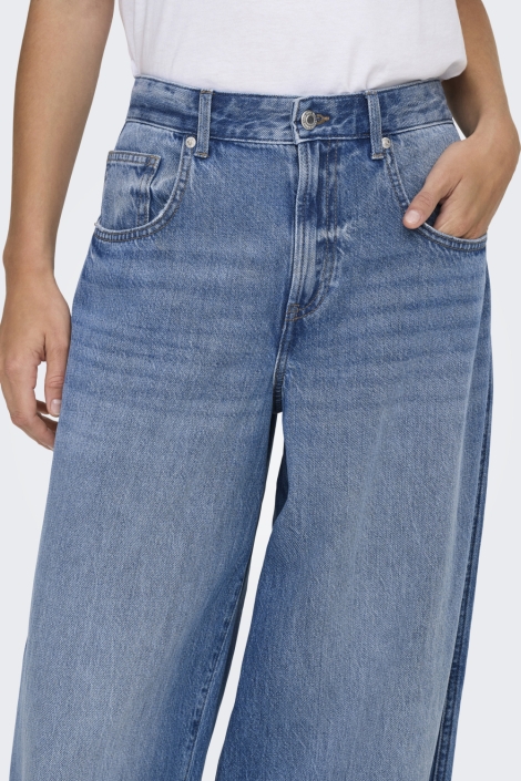 Only blauwe dames jeans | Close up
