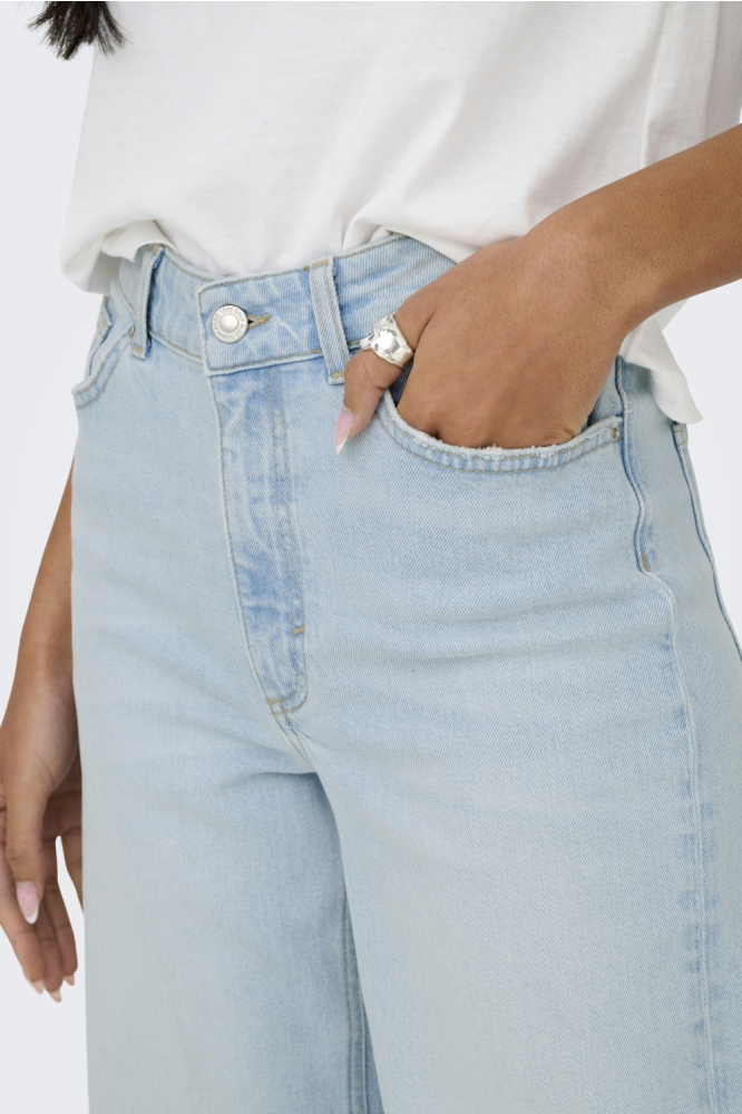 Only blauwe dames jeans | Close up