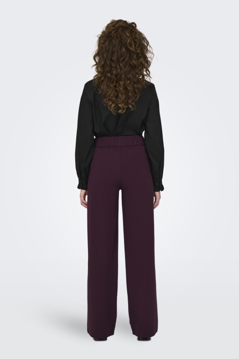Jacqueline de Yong bordeaux dames broek | Model achteraanzicht