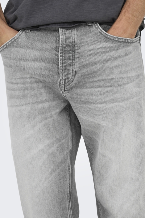 Only & Sons grijze heren jeans | Close up