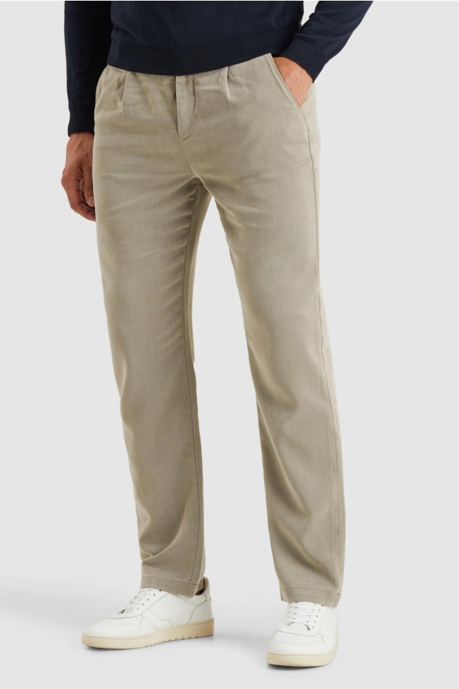 Vanguard beige heren broek | Model zijaanzicht