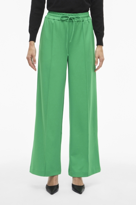 Vila groene dames broek | Model vooraanzicht