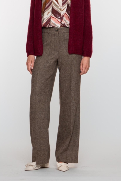 Geisha camel dames broek | Model vooraanzicht