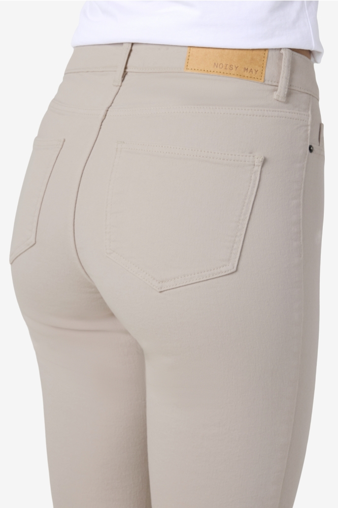 Noisy may beige dames jeans | Close up